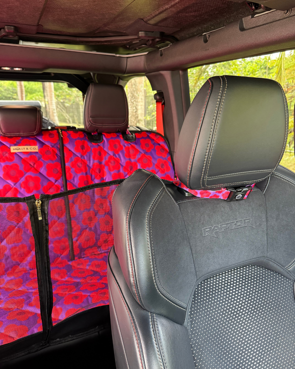 Mon Chéri - Dog Car Seat Cover